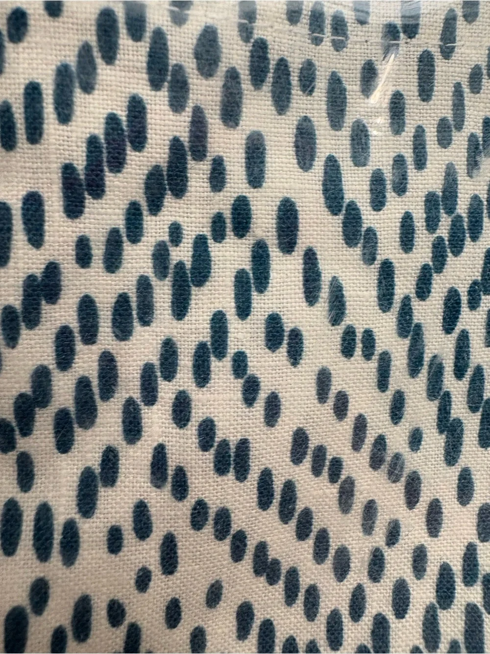 NEW Matouk Duma Diamond Linen Napkin Set- set of 4 - in blue